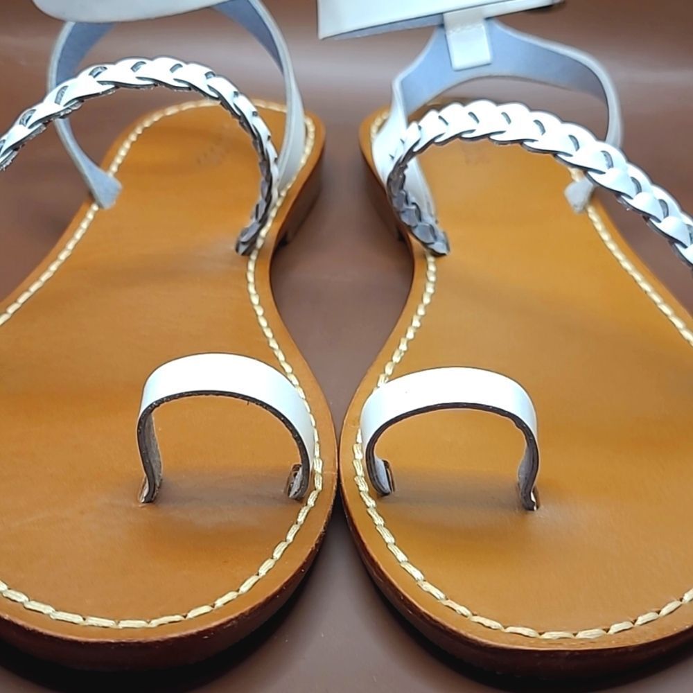 Soludos Madrid White Toe Ring Ankle Strap Sandals - Picture 9 of 12